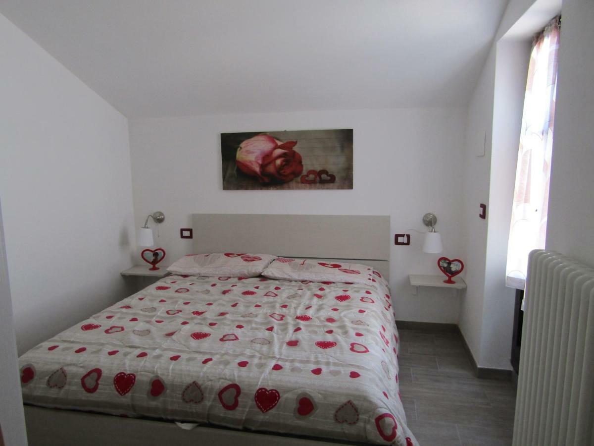 Ferienwohnung Lucy'S House Bellano Exterior foto